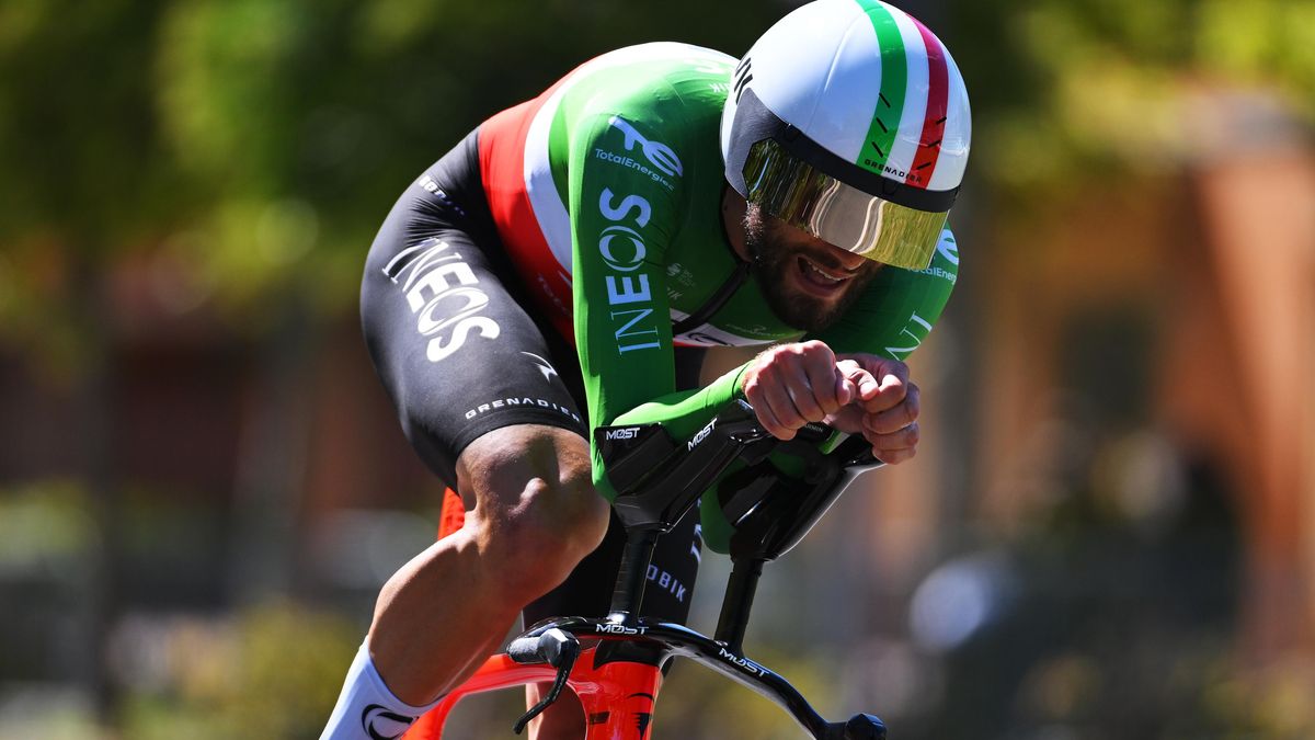 Zkrácenou časovku na Vueltě těsně ovládl Ganna. Vingegaard na rivala ztratil